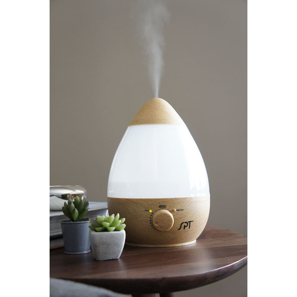 SPT SU-2550GN: Ultrasonic Humidifier with Fragrance Diffuser [Wood Grain] - Living Room Usage